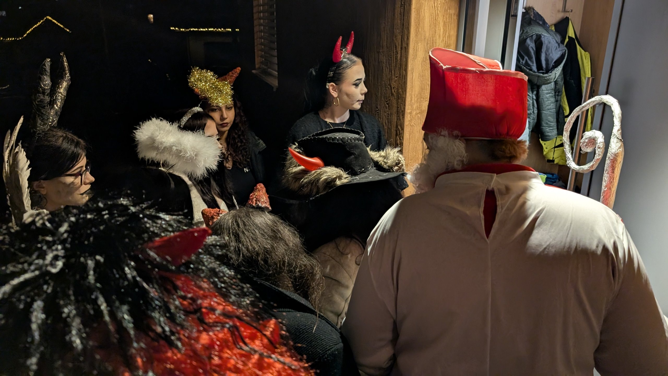 PXL-20251205-155636062.MP